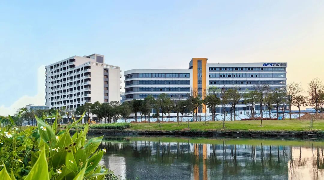 1763633123468637.jpg 4.jpg